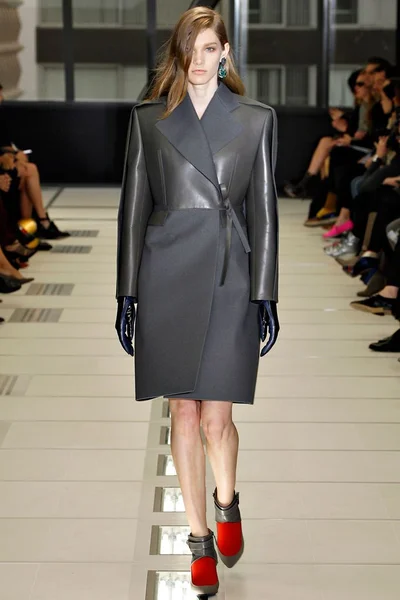 Look 26